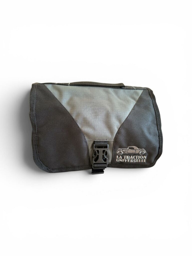 Grande trousse de toilette